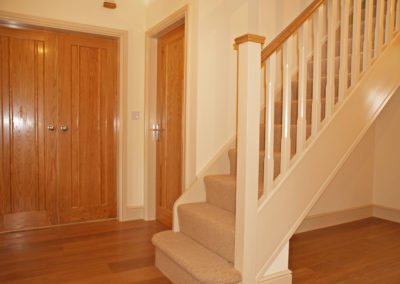 2 Kemys Gardens hall