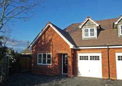 27 Woodrow Lane, front