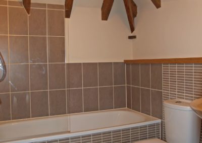 Timberdine Worcester, plot 5 bath portrait